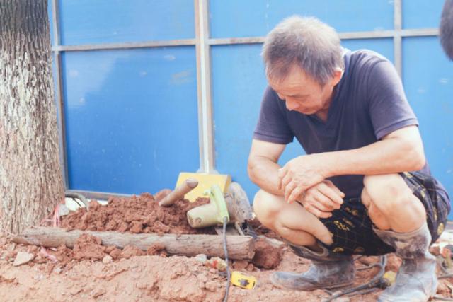 湘潭京湘供水：战高温 斗酷暑 用汗水守护城市“血脉”