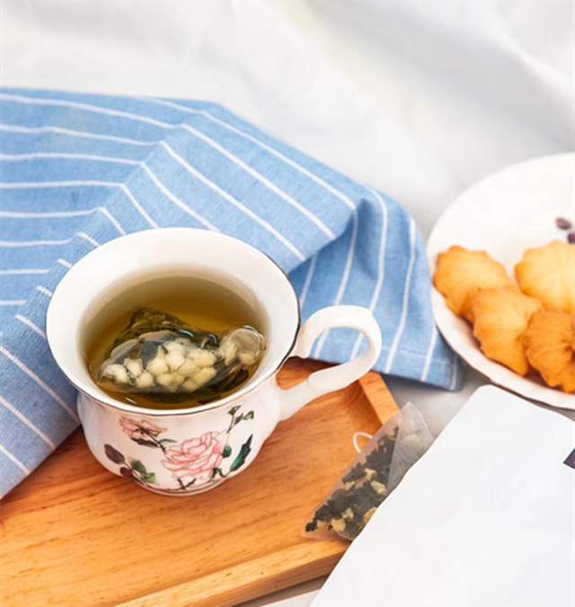 打通净水机最后一公里，8秒出热水，滤芯管两年，九阳热小净体验