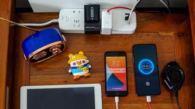 国民好物，65W六孔插线板完美解决“用电难”