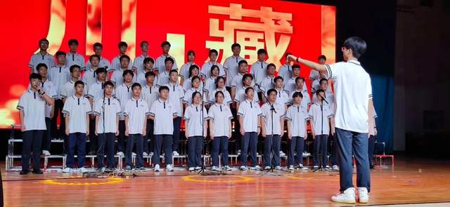 唱支歌儿给党听 | 湘潭市一中举行庆祝中国共产党建党100周年红歌比赛暨"七一"表彰大会
