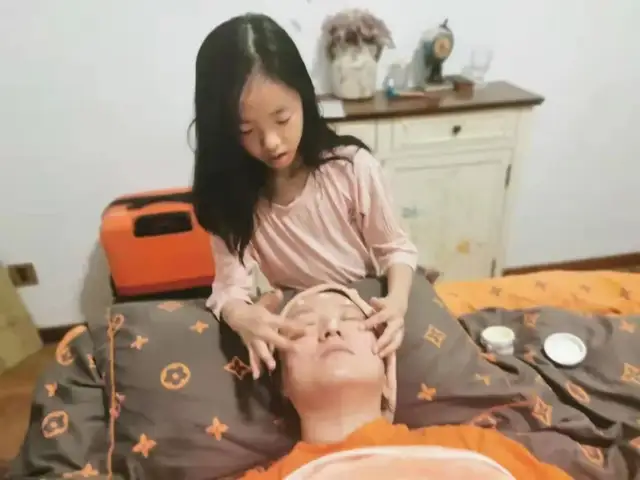 双流实小（东区）「感恩课程」愿时光温柔以待，愿母亲笑靥如花