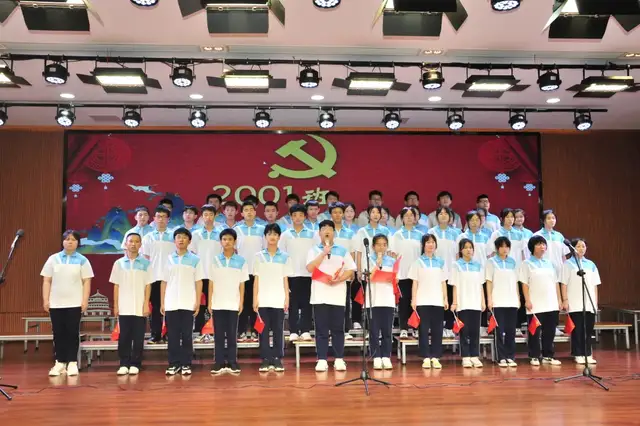 童心向党 红歌嘹亮|湘潭市三中举行“童心向党——唱支红歌给党听”合唱比赛