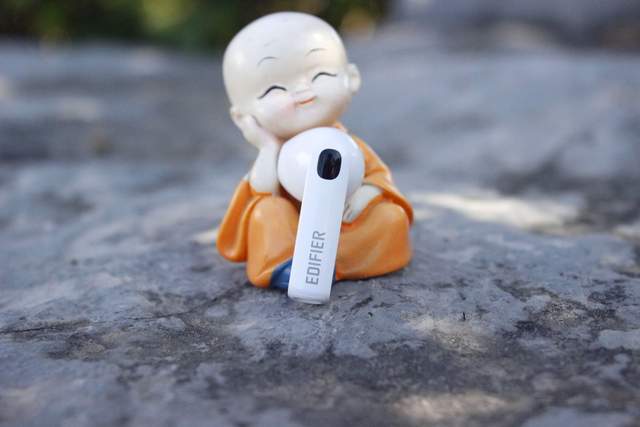 媲美AirPods的明星同款：LolliPods Mini蓝牙耳机无死角测评