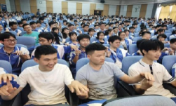 湘潭市一中“拥抱阳光、守护成长”心理健康教育月系列活动精彩回顾