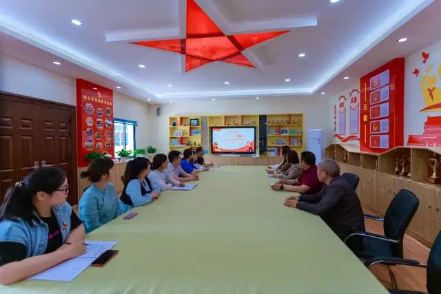 四川天府新区籍田小学——纪念五四运动102周年庆祝活动