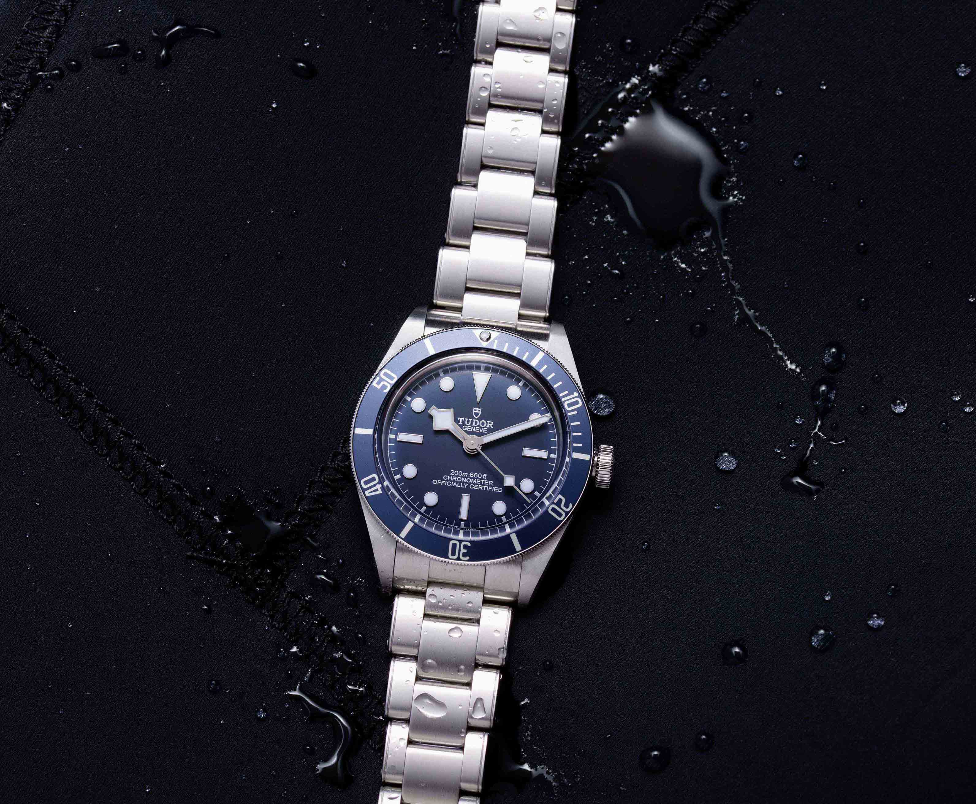 navy blue是什么颜色