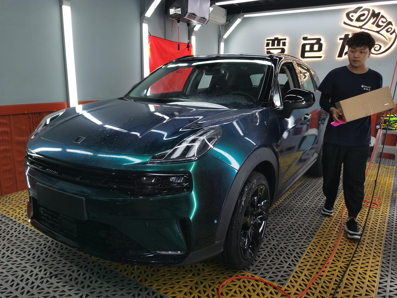 提车第三天领克06改装完成