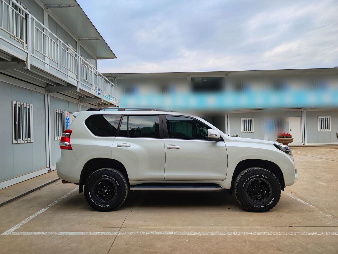 霸道普拉多 2寸升高 ome鸵鸟大黄减,19年安装,使用两年