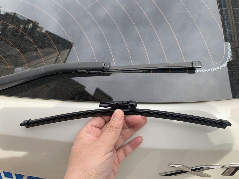 更换x1后雨刮_宝马x1车友圈_六轮驱动_懂车帝