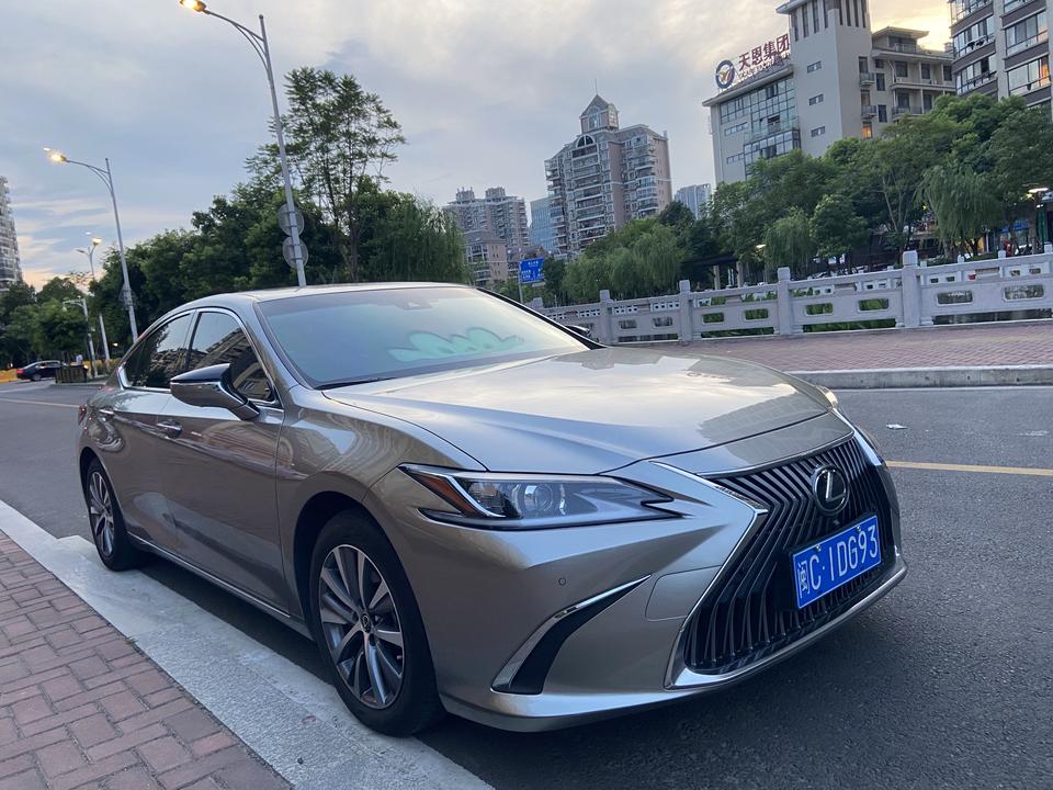 32万提了它,被家人,被朋友各种质疑,18年12月的es26