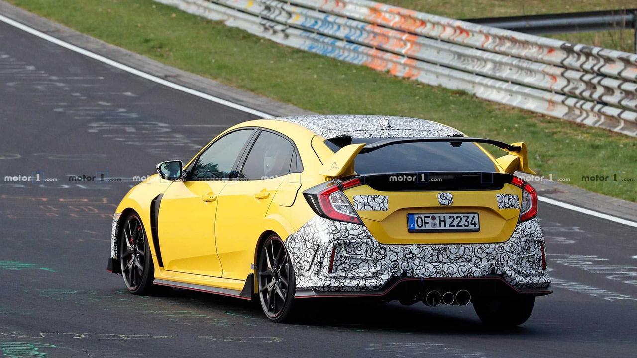 新款本田思域type r正在纽北赛道进行测试 此次改款外观仅