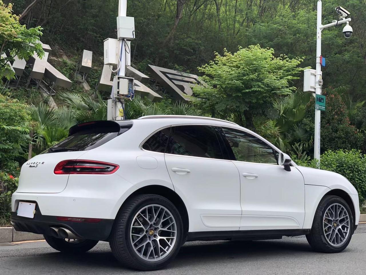 15年保时捷macans 3.0t v6双涡轮 7档双离合