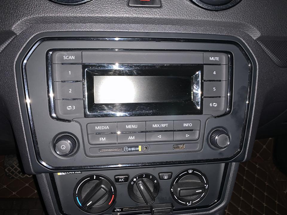 大众捷达va3没有中控屏怎么连接蓝牙