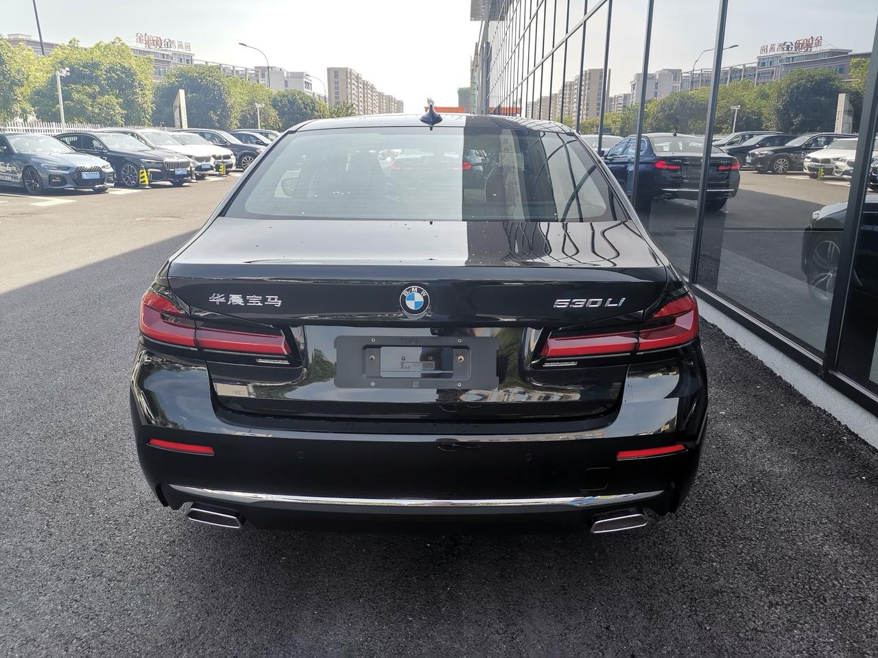 宝马530li领先豪华提车感受