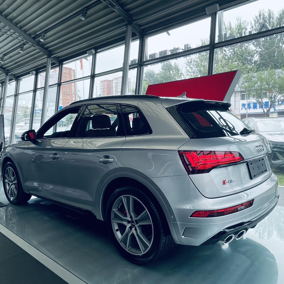 新款sq5,花剑银_奥迪sq5车友圈_石景山金城武_懂车帝