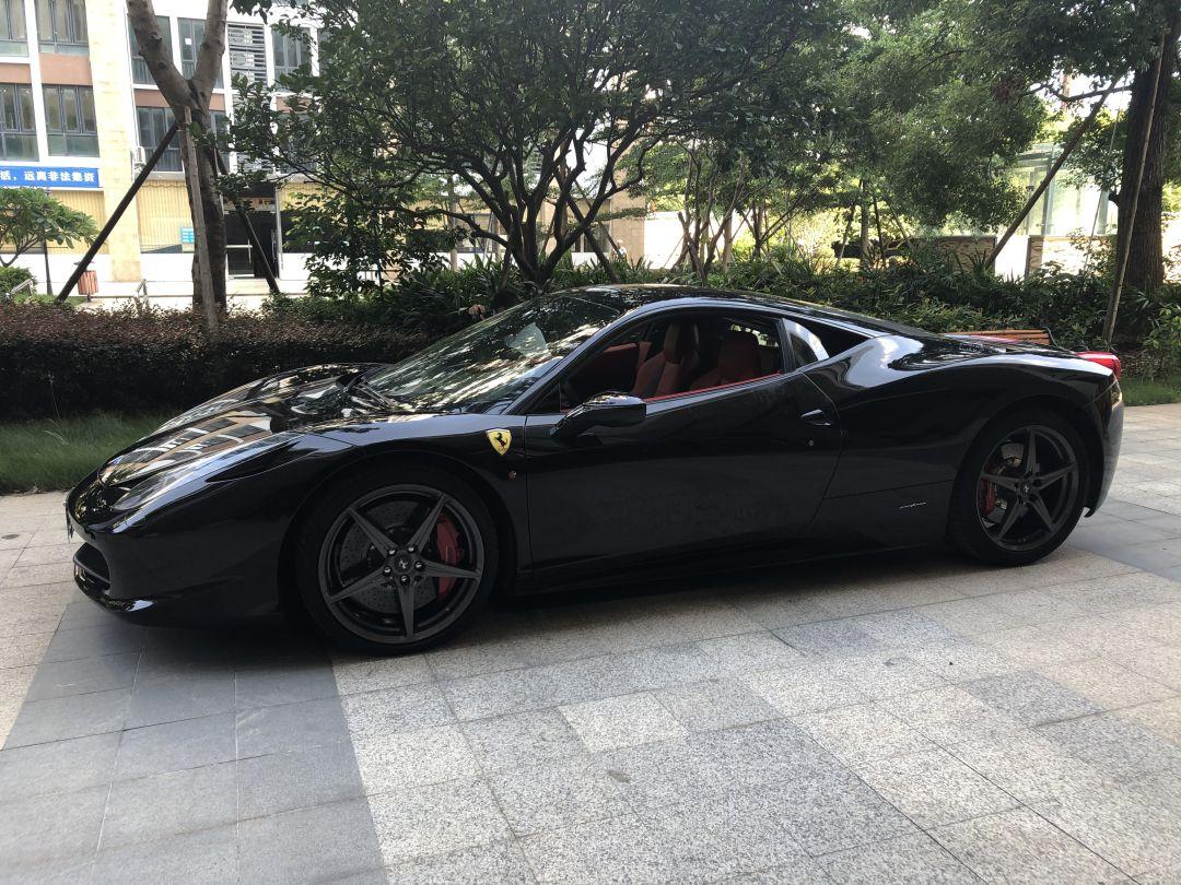 流光黑改色_法拉利488车友圈_入事_懂车帝