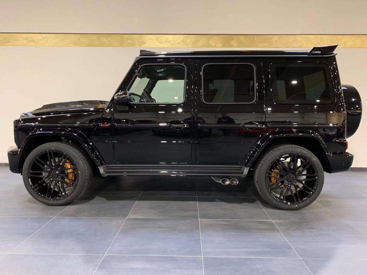 新款巴博斯g700,不论你越野还是城市路跑,他都能满足你,每