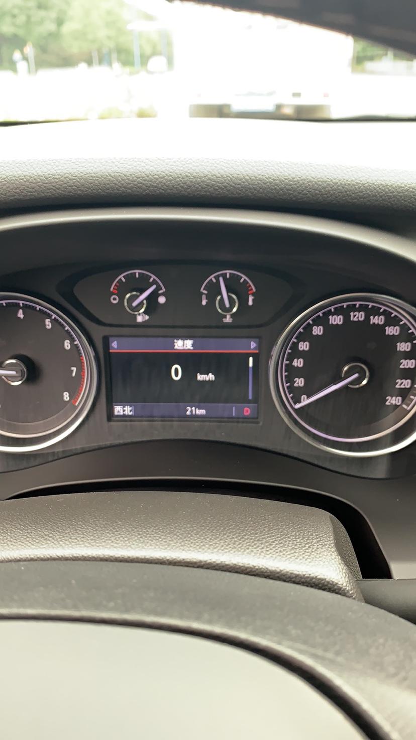 刚提2021君越,我想问下水温表刻度这个正常吗,因为我以前的