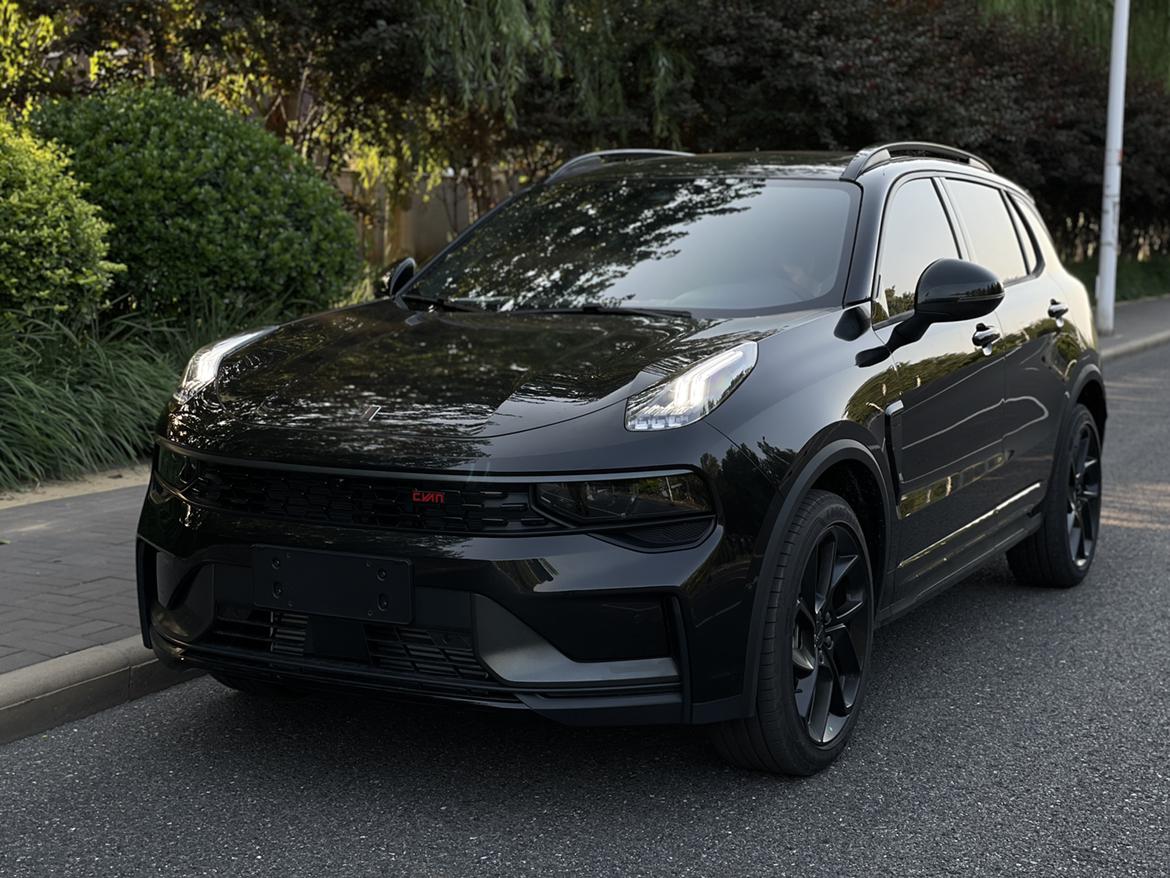 新提领克01全球暗夜版