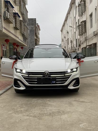 鸟枪换炮提21款大众cc380夺目版