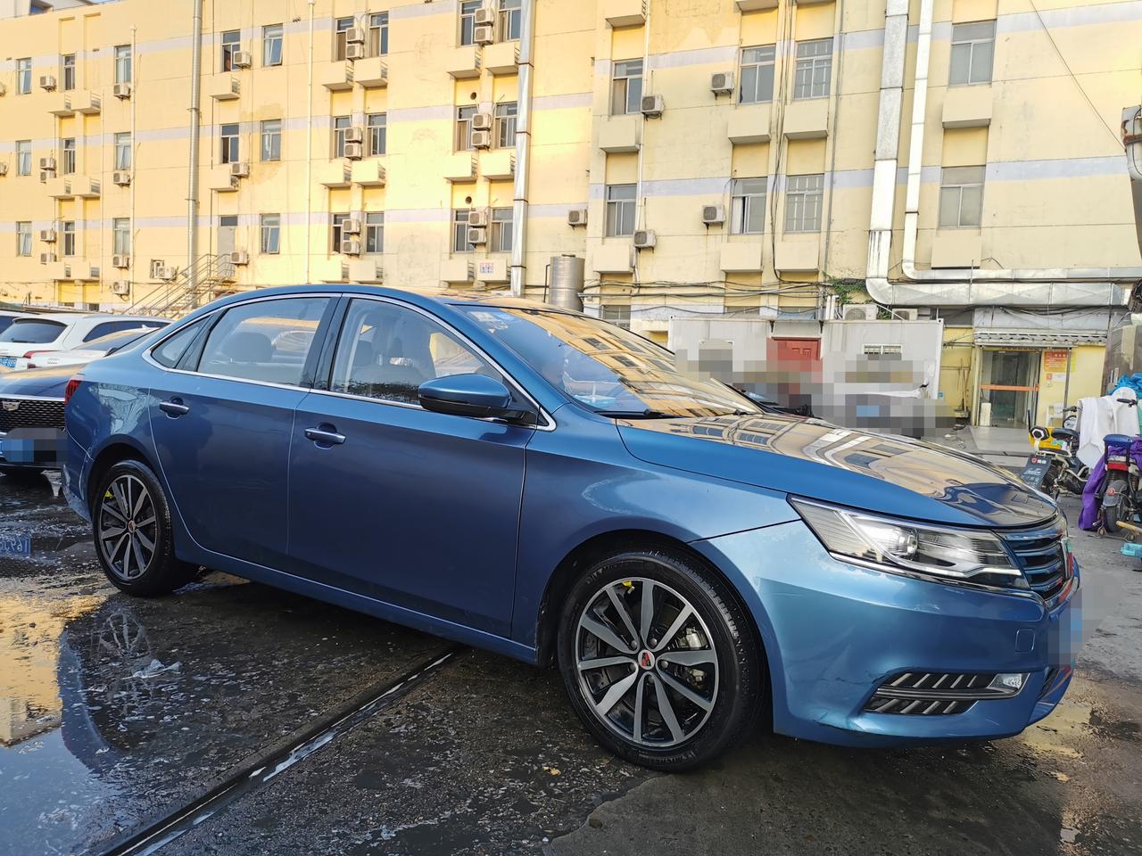 荣威i6,购车两年,蓝色,次顶配,20t自动旗舰版选车:当