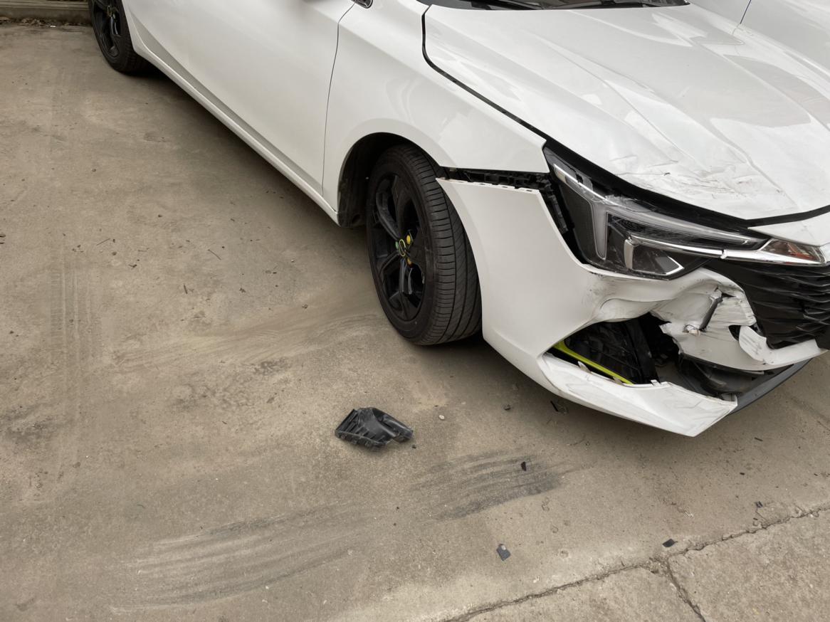 兄弟们,我该怎么办_荣威i6 max车友圈_懂车帝