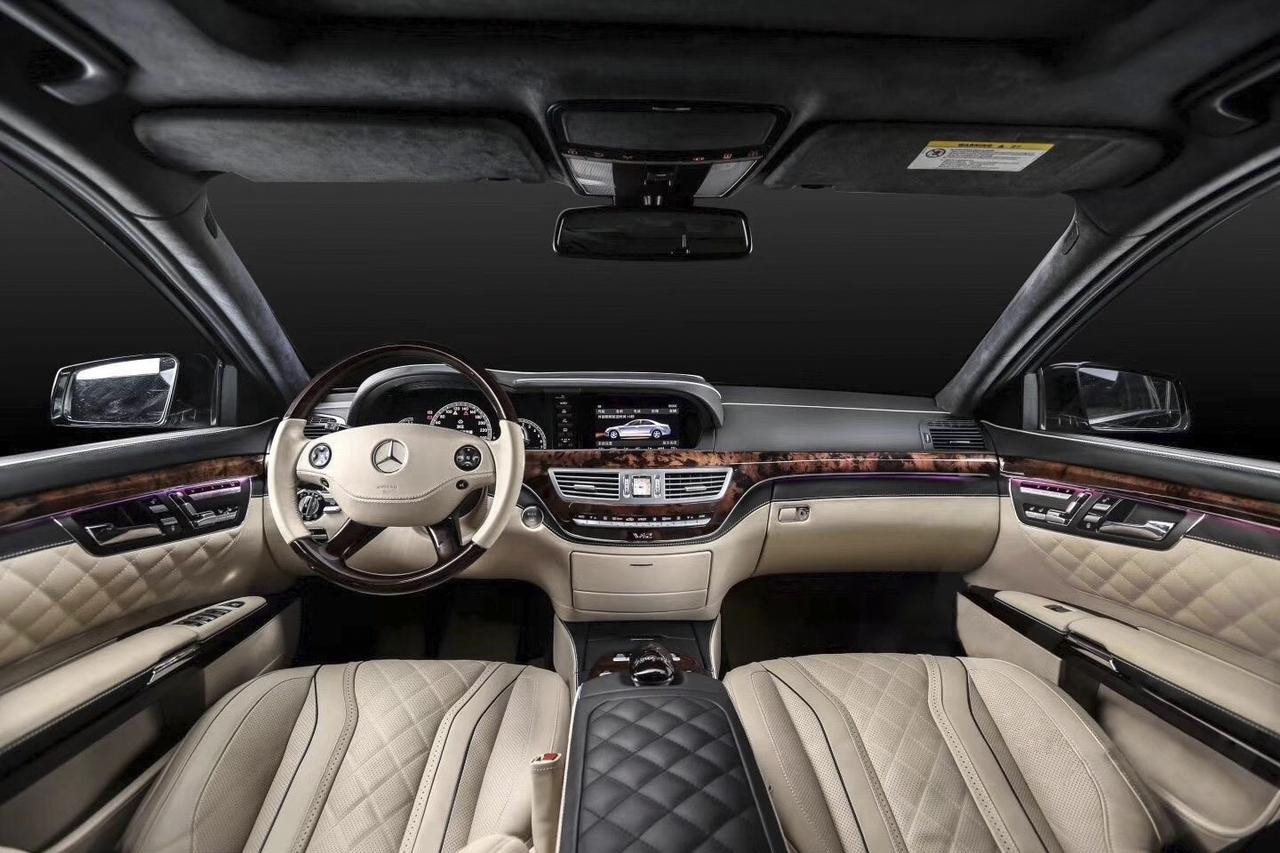 花点小钱升级一下内饰这样不香吗?奔驰w2