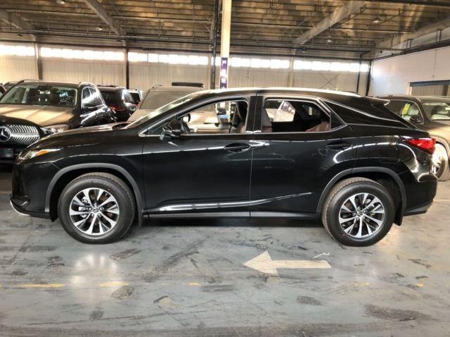 rx350:1720*1895*4890,轴距2790,5座