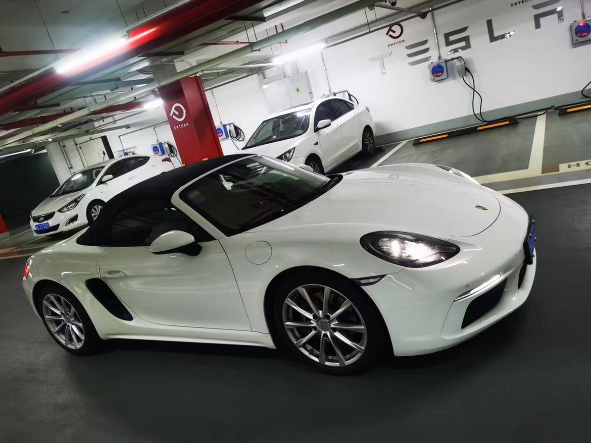 18年保时捷718敞篷