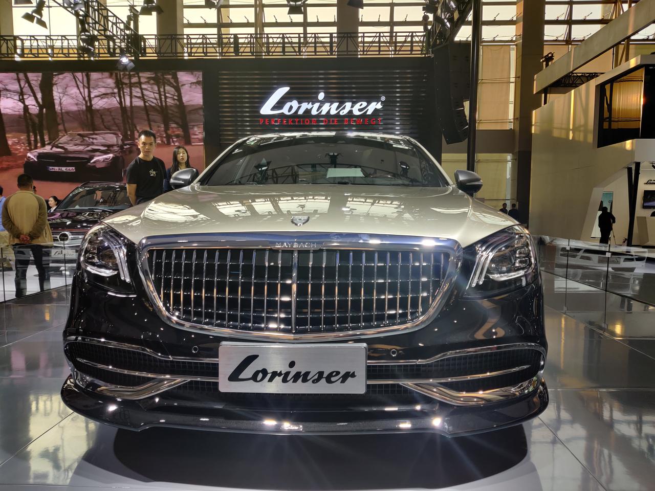 罗伦士(奔驰改装商)双色奔驰迈巴赫s650限量版,霸气,算了