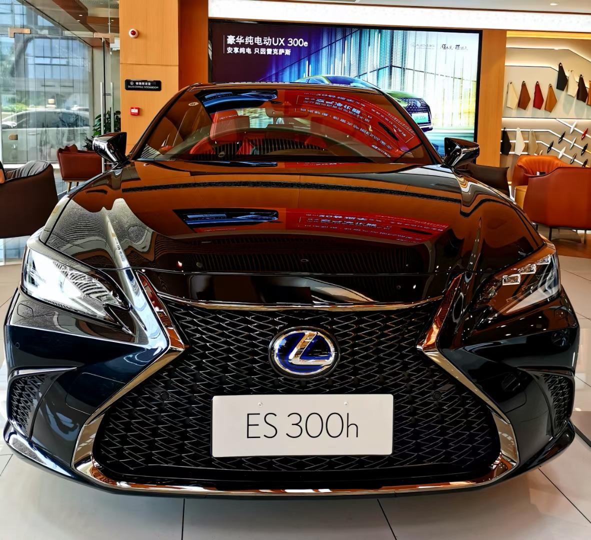 es300h f-sport 版本到店_雷克萨斯es车友圈_懂车帝