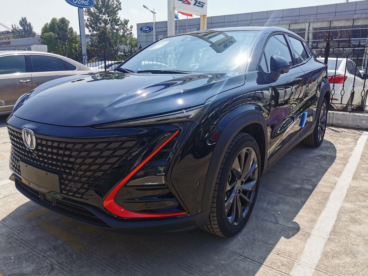 长安uni-t 2020款 购车1个月 口碑评价:星钻黑旗舰