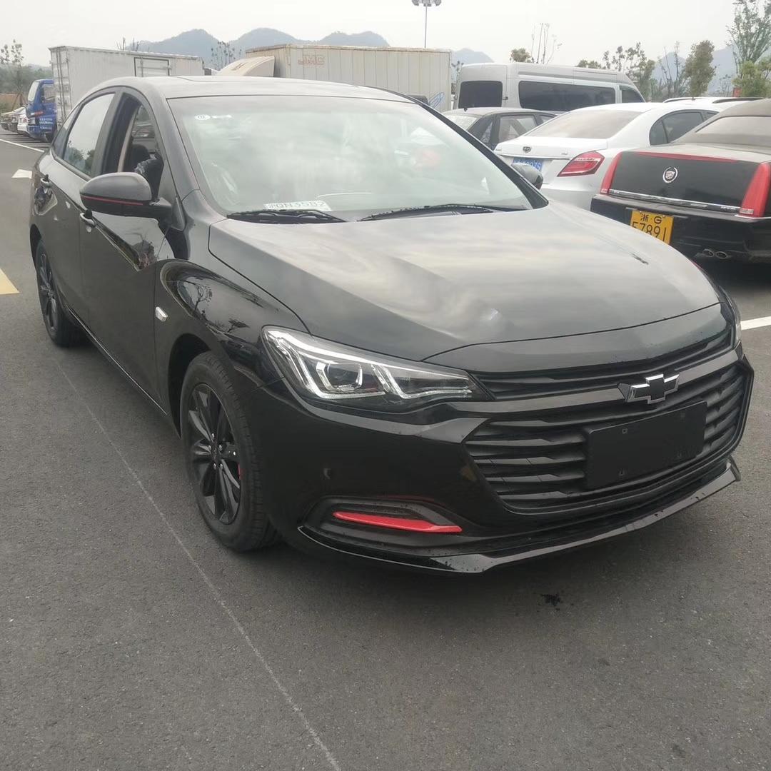 雪佛兰科鲁泽2019款320t双离合欢快版