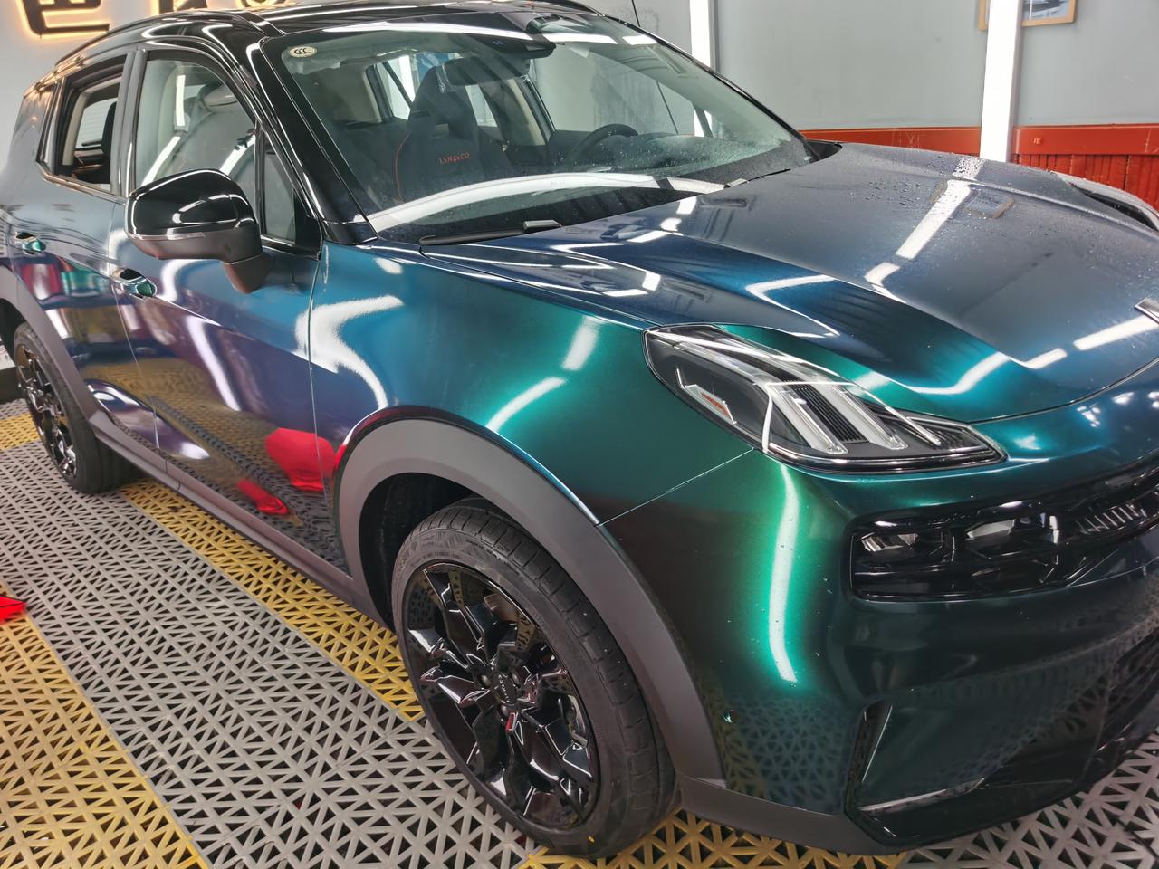 提车第三天领克06改装完成