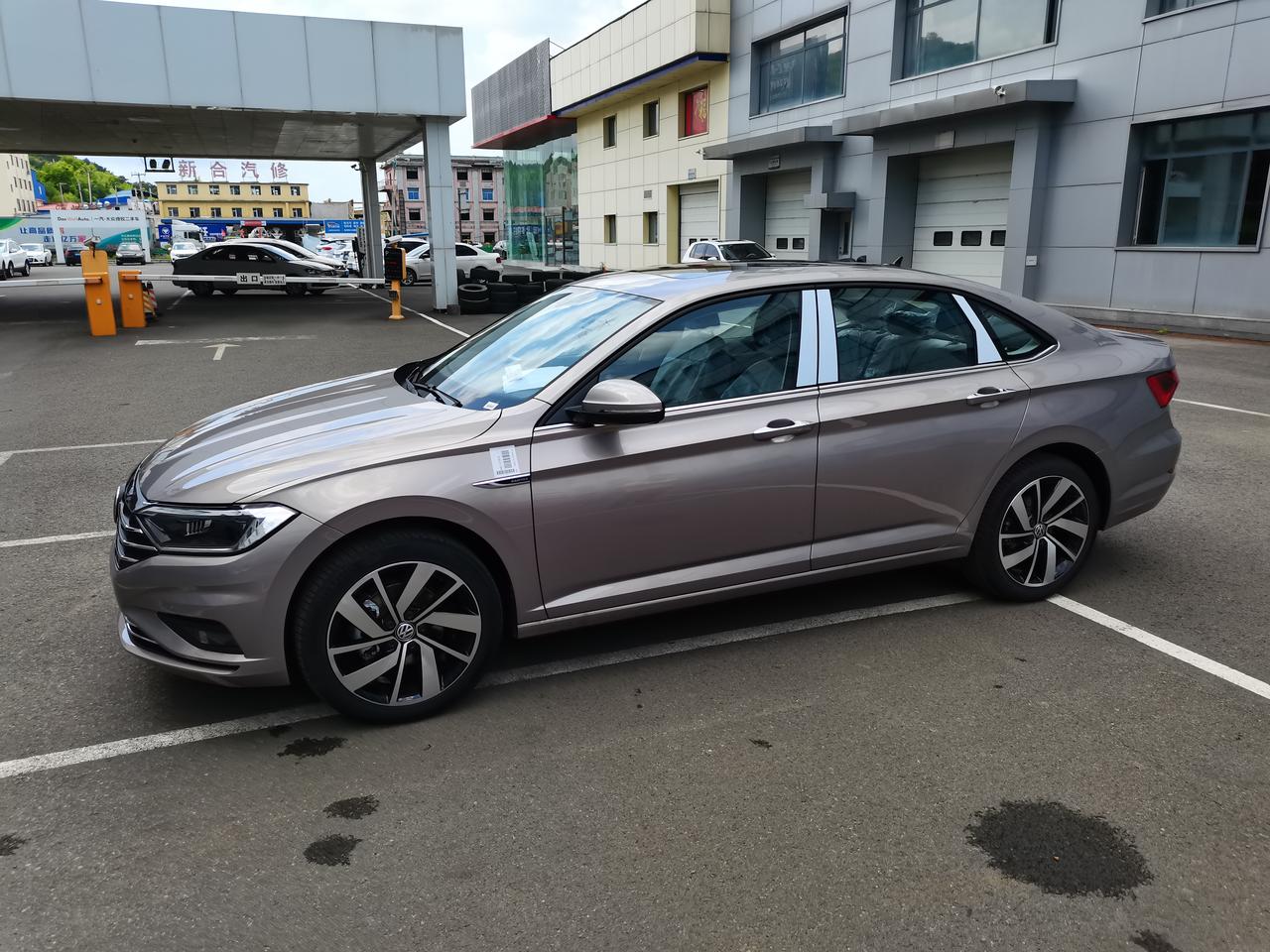 2021速腾卓越确实板正