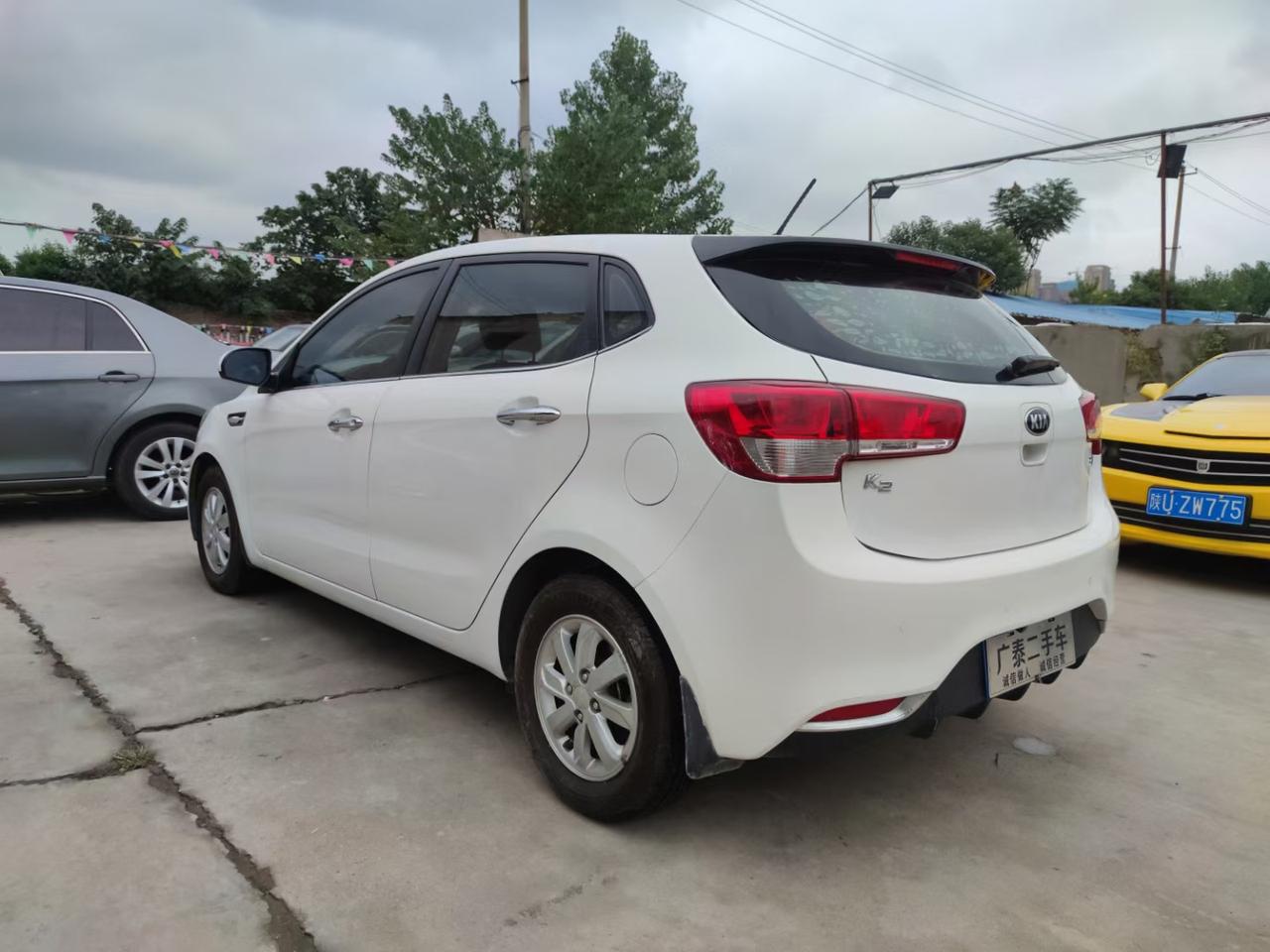15年起亚k2
