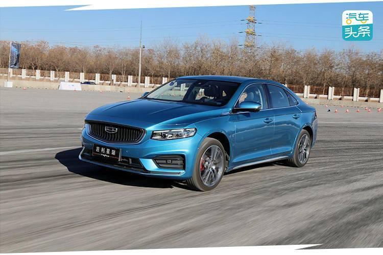 十万级别中型车吉利星瑞运动与年轻的代表