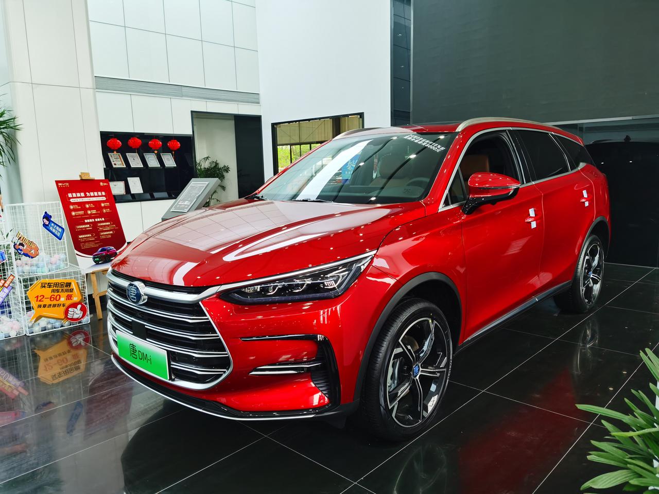 唐dmi的门把手也进行了减配