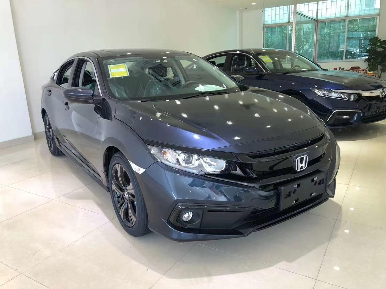 本田思域 暗金蓝 燃动版可以了解一下哦__懂车帝