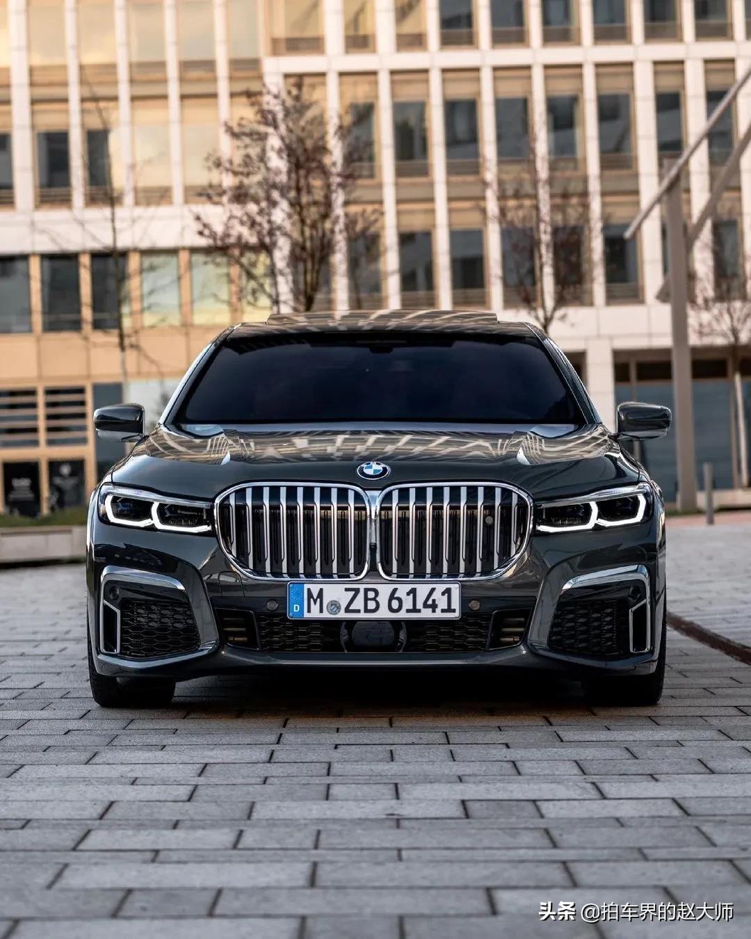 预算200万,宝马750li和帕拉梅拉怎么选?老司机:选它更_13/13页