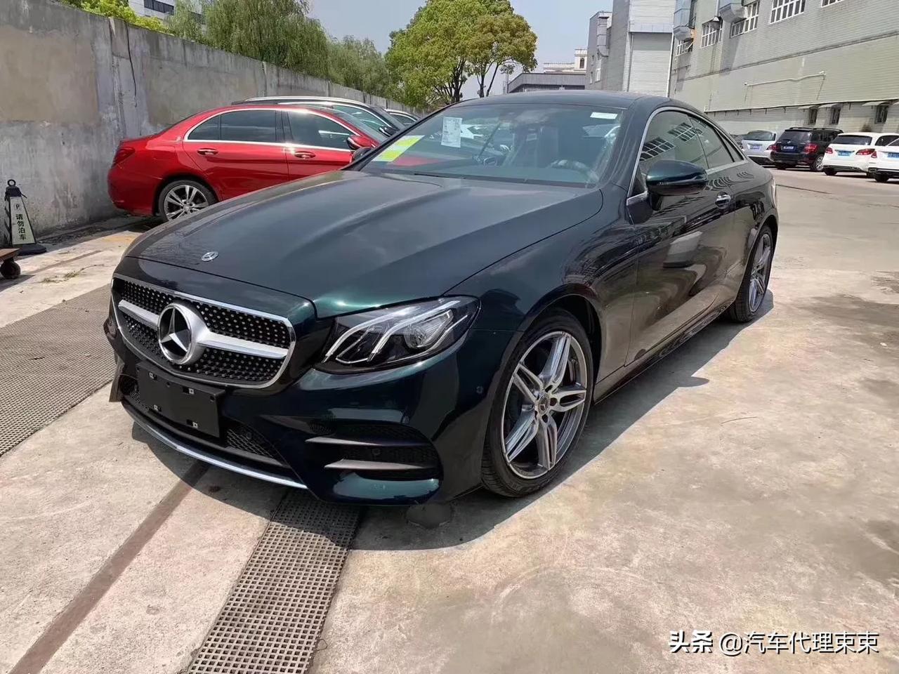 奔驰e260 双门轿跑 祖母绿 嗲__懂车帝