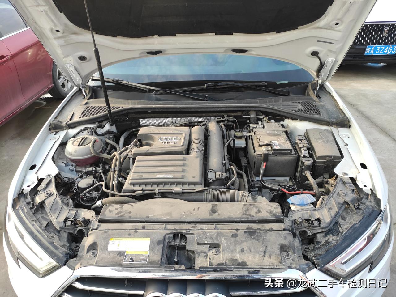 今天应客户的要求 检测一台奥迪a3 一拉开这个引擎盖,我就发