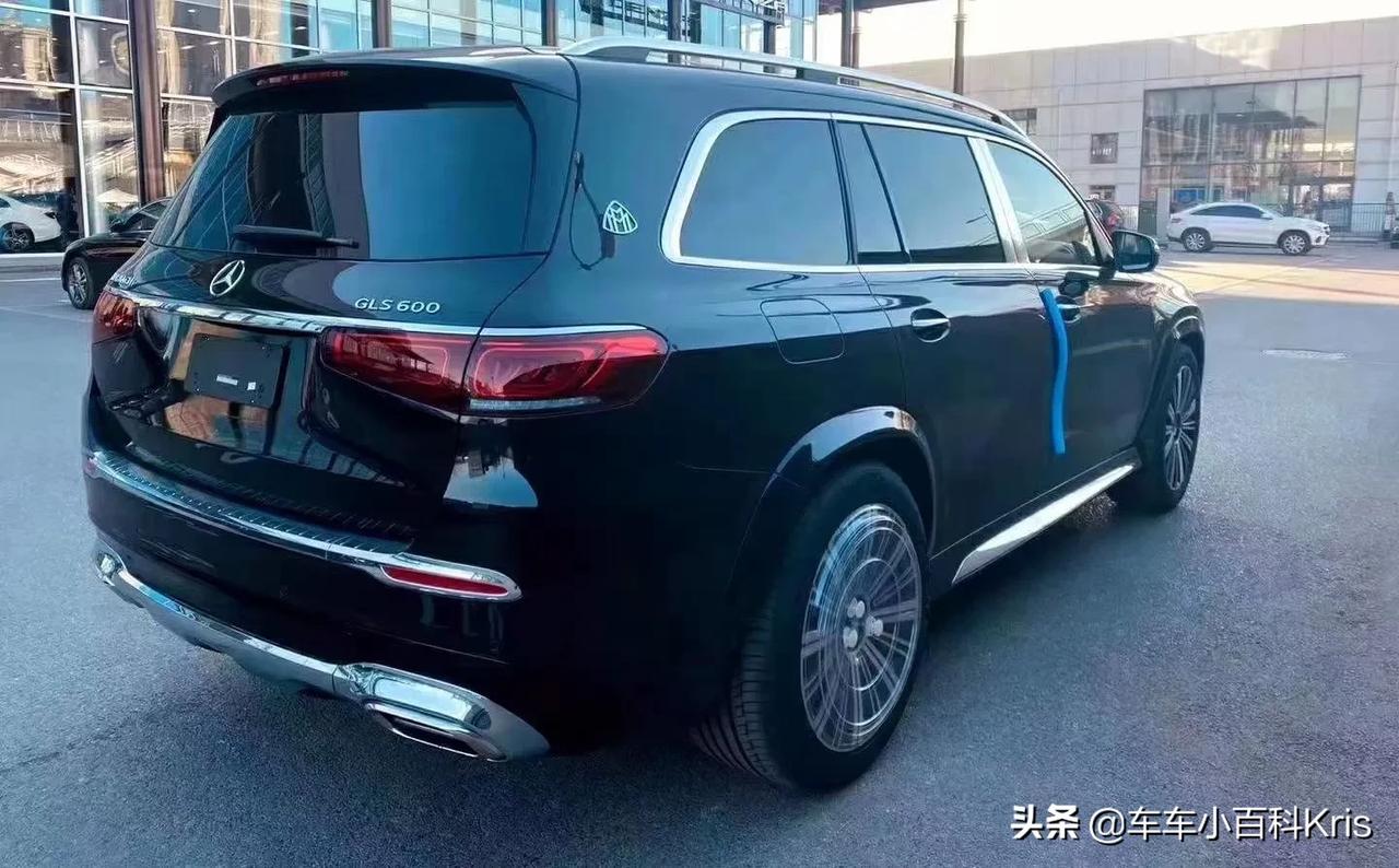 奔馳邁巴赫gls600禮尚版這應該是唯一一款立標suv車型啦吧