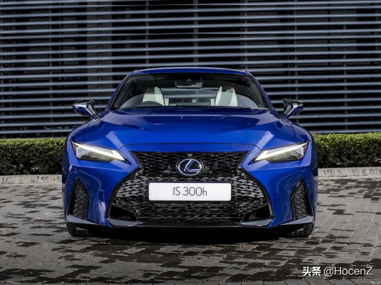 雷克萨斯2021款is颜值爆表帅到炸裂