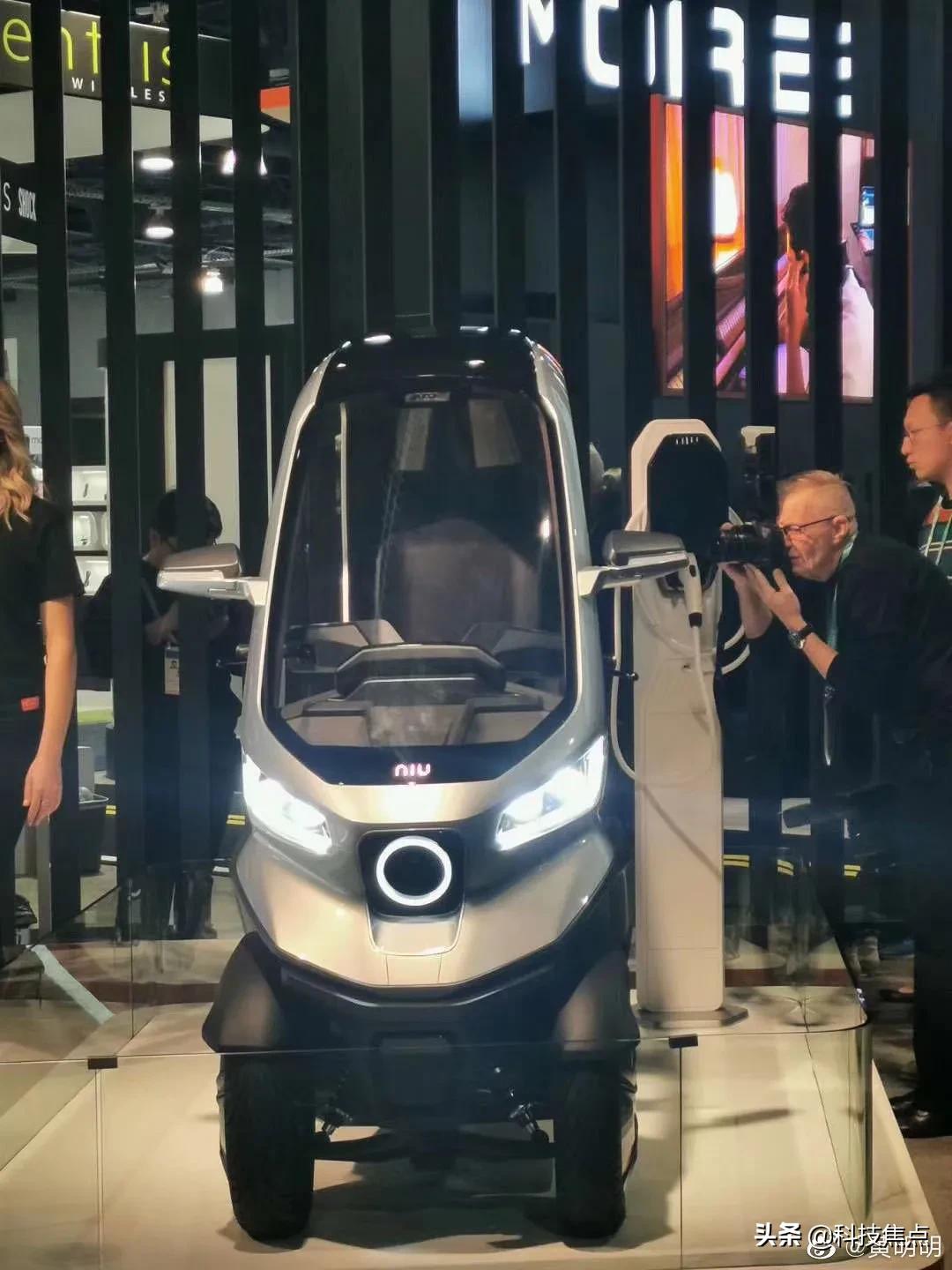 小牛电动发布tqi电动三轮车时速80kmh单次充电续航200km配置5g通讯acc