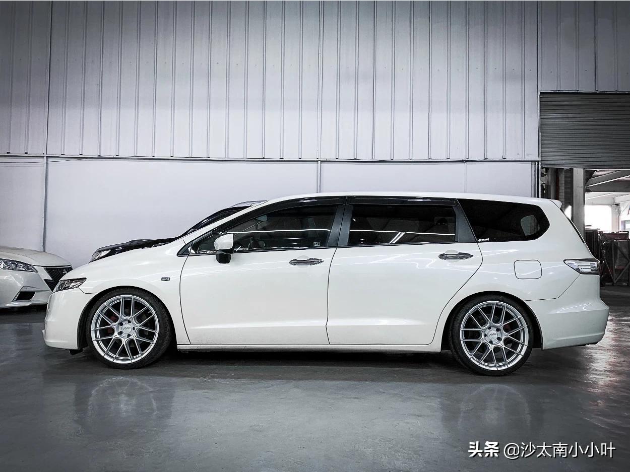 本田奥德赛升级19寸mmx旋压轮毂打造个性mpv
