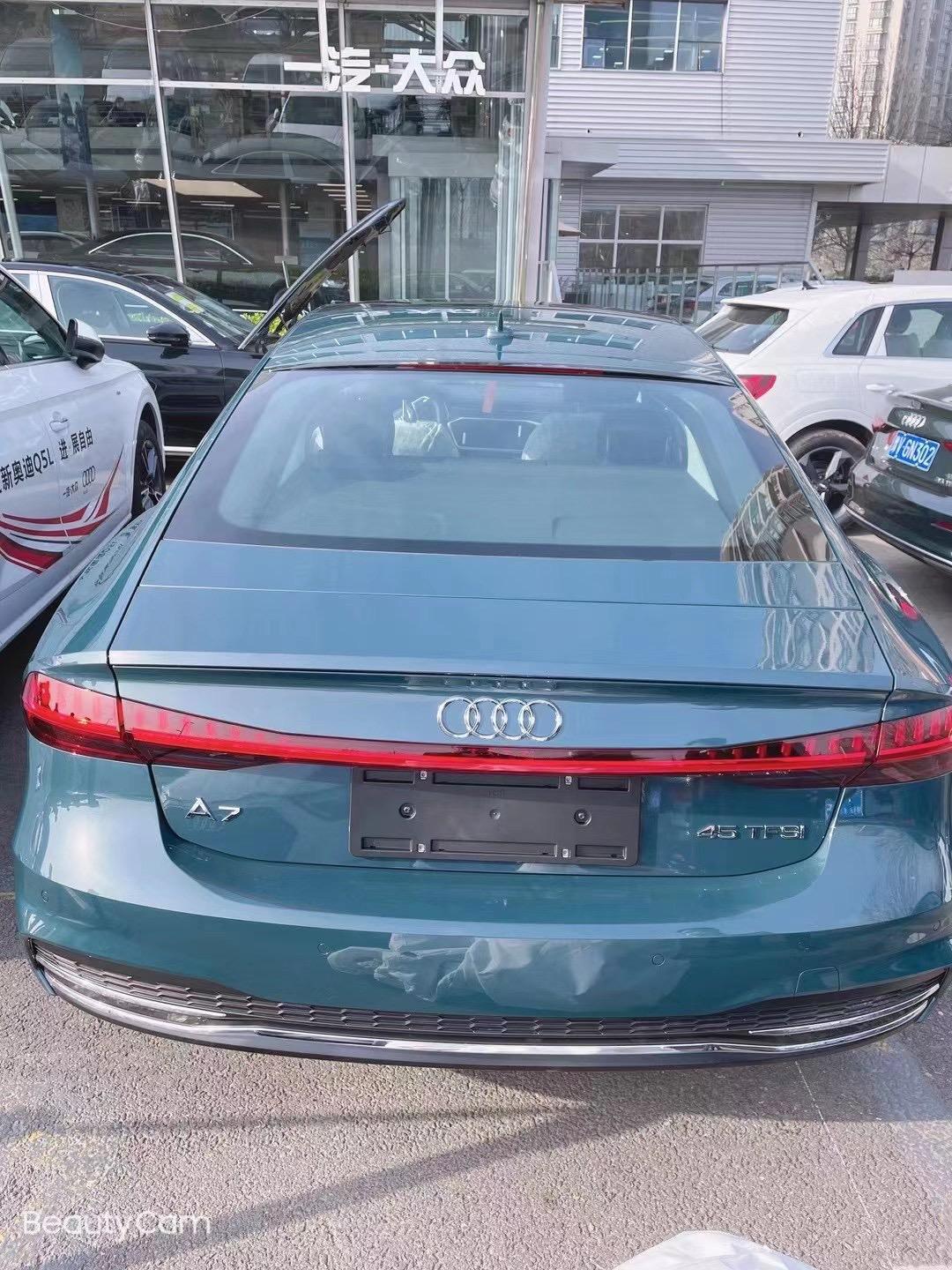 全新奥迪a7阿瓦隆绿好看到让你哭的颜色