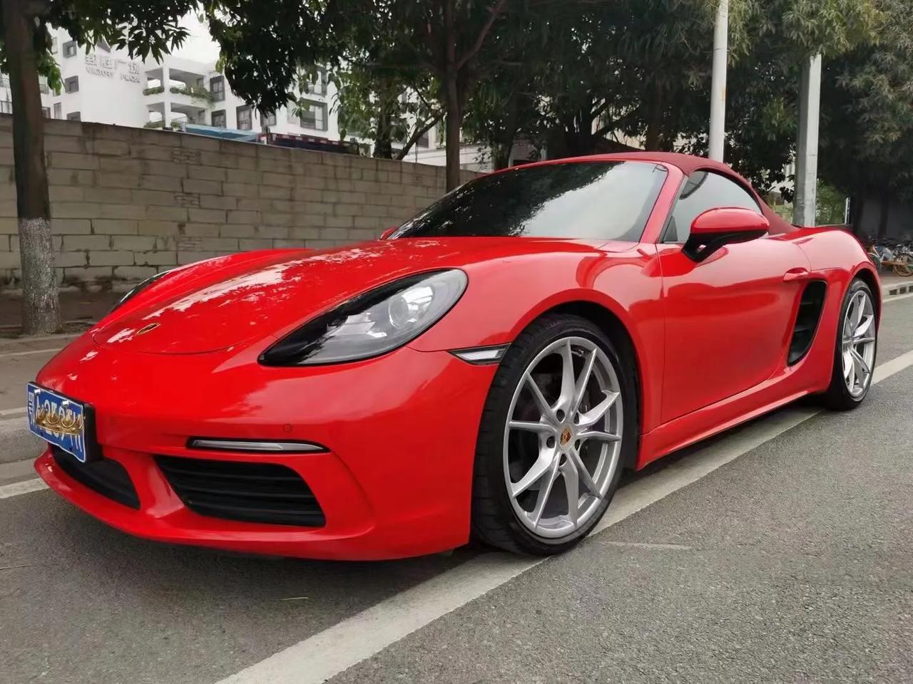 保时捷-718债权转让18年保时捷718软顶敞篷跑车,骚气西