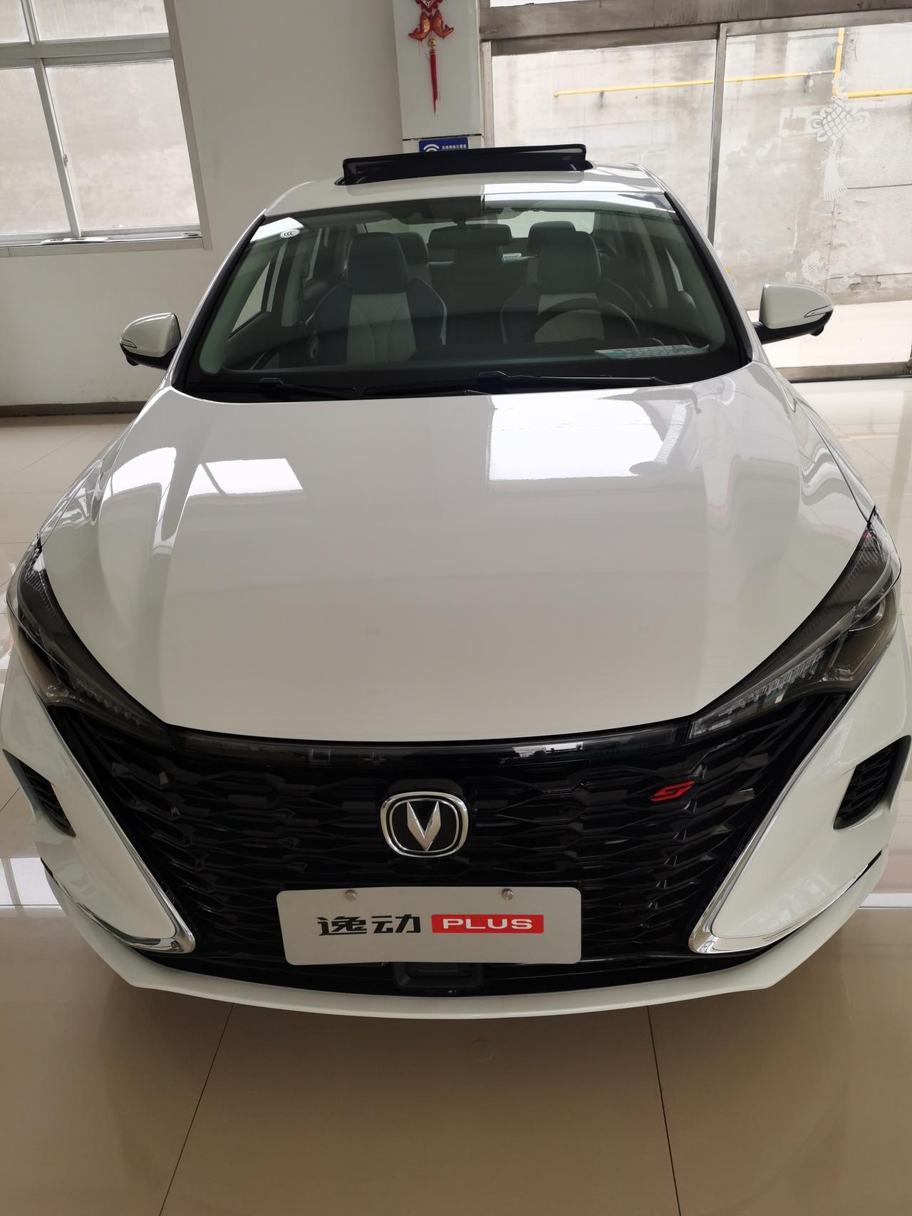 新款逸动plus已经到了啊!先睹为快!新款的逸动p已经到店了