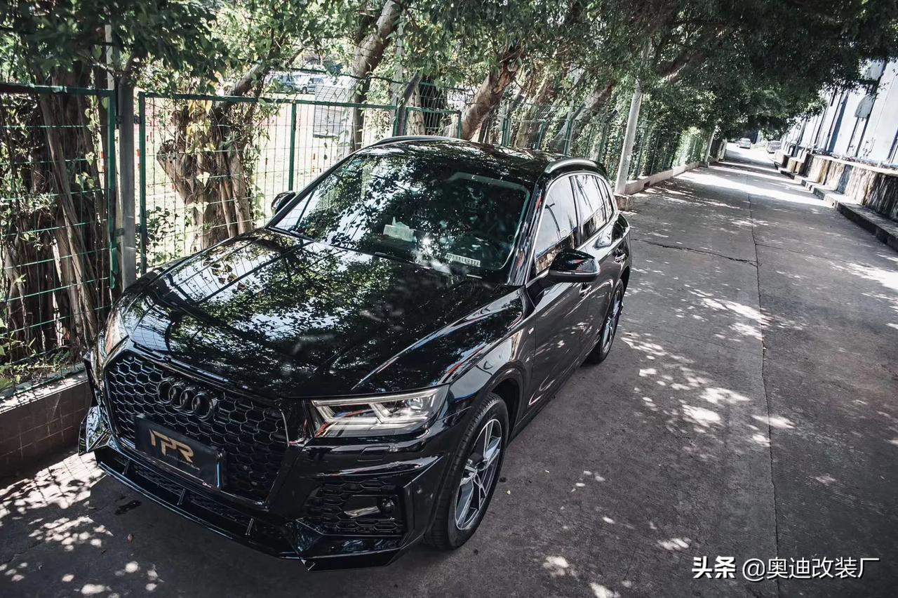 奥迪q5l升级改装 abt 尾唇排气尾翼星耀前包围 做q5l